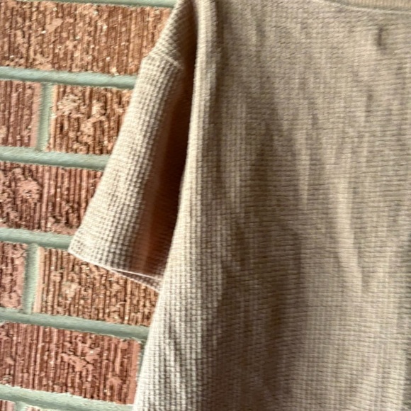 Abercrombie and Fitch Waffle Knit Tan Cropped Top Size Small - Picture 6 of 8